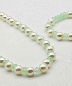 Alternative view of White Pearl & Green Bead Necklace Set – Elegant Gloss Finish with Matching Bracelet