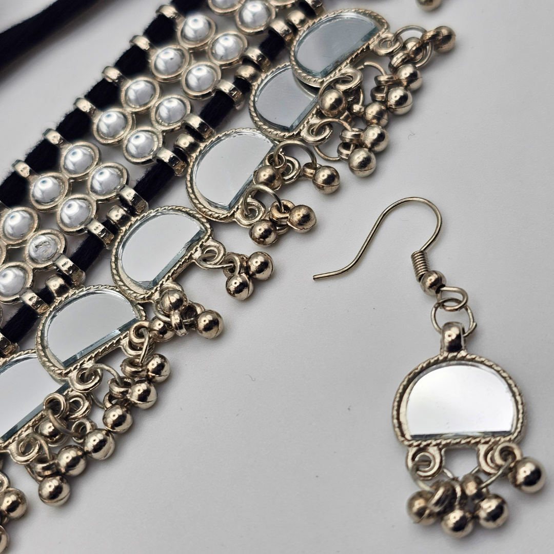 Oxidized Necklace Set with Matching Earrings - Image 2