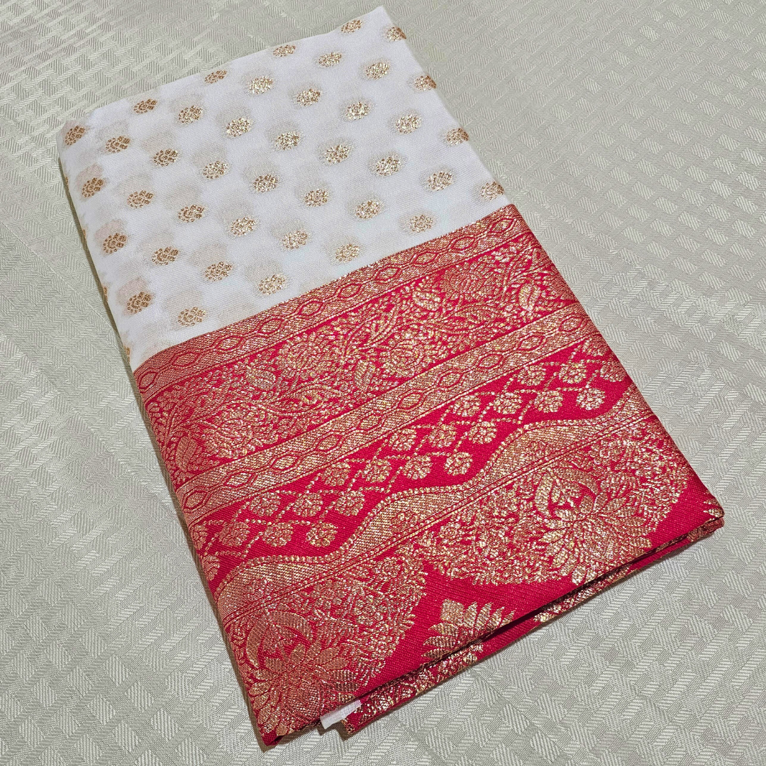 White & Gold-Red Pattu Silk Saree – Timeless South Indian Elegance - Image 3